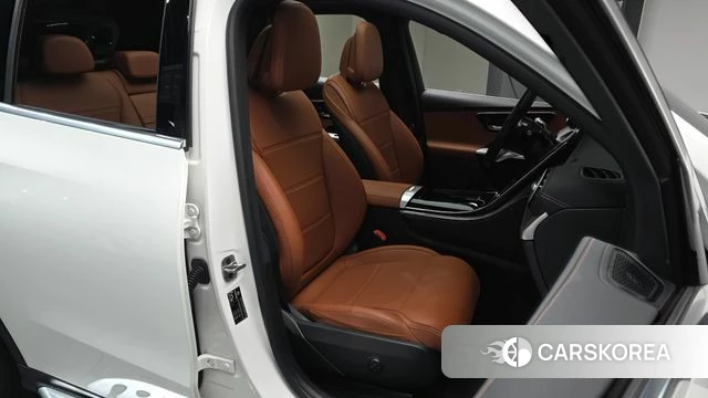 Mercedes-Benz GLC-Class X254 2024 Белый из Кореи, фото 3