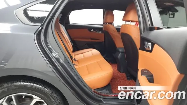 Kia The New K3 2nd generation 2023 Серый из Кореи, фото 3