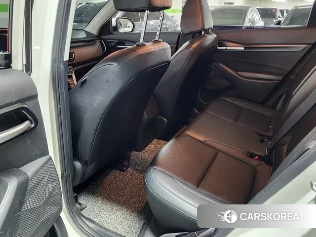 Kia Seltos 2019 Белый из Кореи, фото 3