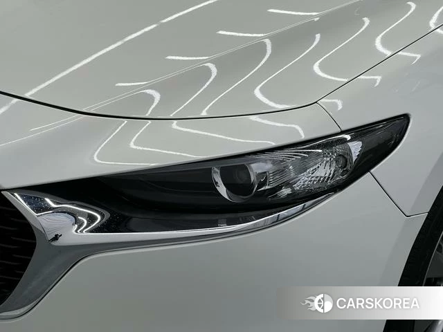 Mazda 3 Angkesaila 2023 Белый из Китая, фото 3