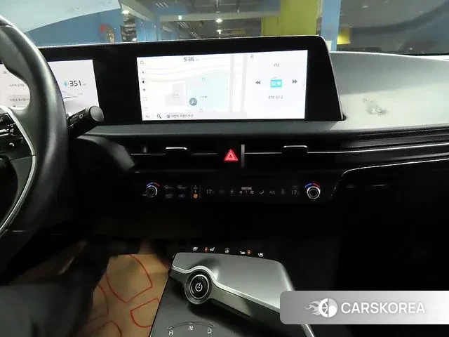 Kia EV6 2022 Жемчужный цвет из Кореи, фото 3