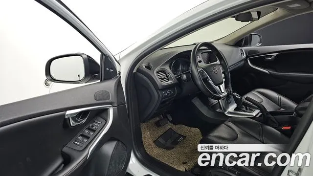 Volvo V40 Cross-Country id 2224154 из Кореи 3