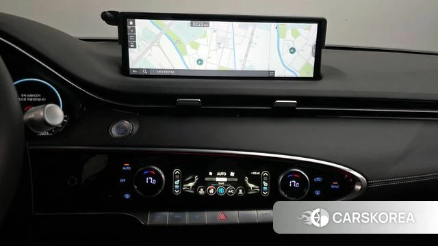 Genesis Electrified GV70 2022 Белый из Кореи, фото 3