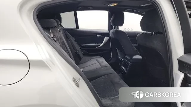 BMW 1 Series (F20) 2018 Белый из Кореи, фото 3