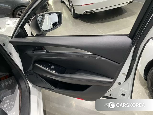 Mazda Atez 2022 Белый из Китая, фото 3