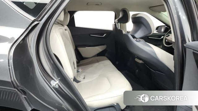 Kia EV6 2023 Серый из Кореи, фото 3