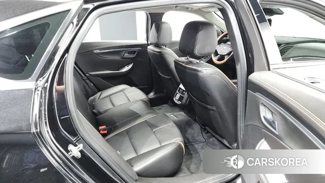 Chevrolet (GM Daewoo) Impala 2018 Черный из Кореи, фото 3