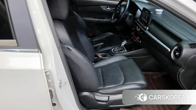 Kia Come New K3 2019 Белый из Кореи, фото 3