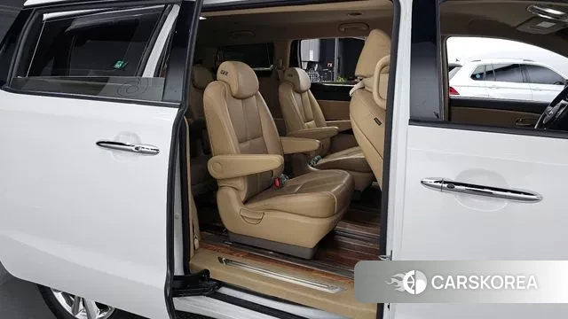 Kia The New Carnival 2018 Белый из Кореи, фото 3