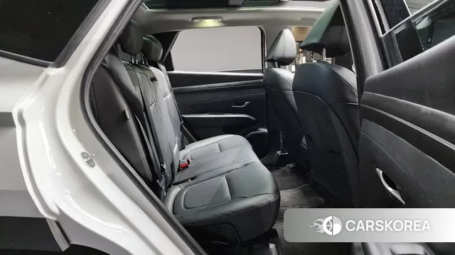 Hyundai The New Tucson (NX4) 2024 Белый из Кореи, фото 3