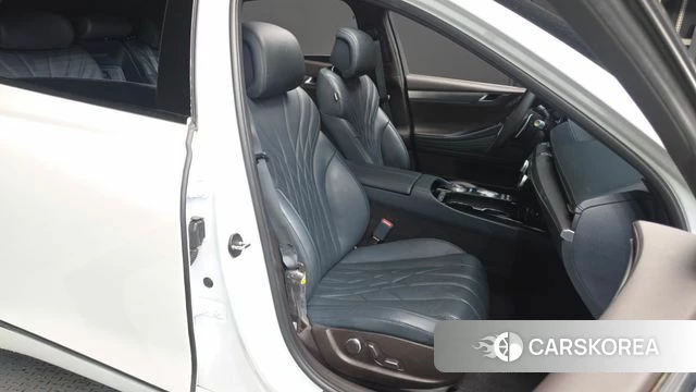 Genesis G80 (RG3) 2022 Белый из Кореи, фото 3