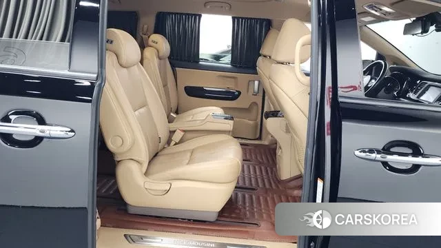 Kia The New Carnival 2020 Черный из Кореи, фото 3