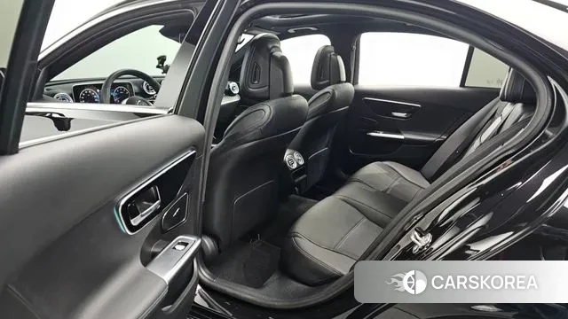 Mercedes-Benz C-Class W206 2024 Черный из Кореи, фото 3