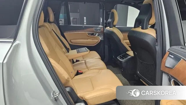 Volvo XC90 second Generation 2020 Серебряный из Кореи, фото 3