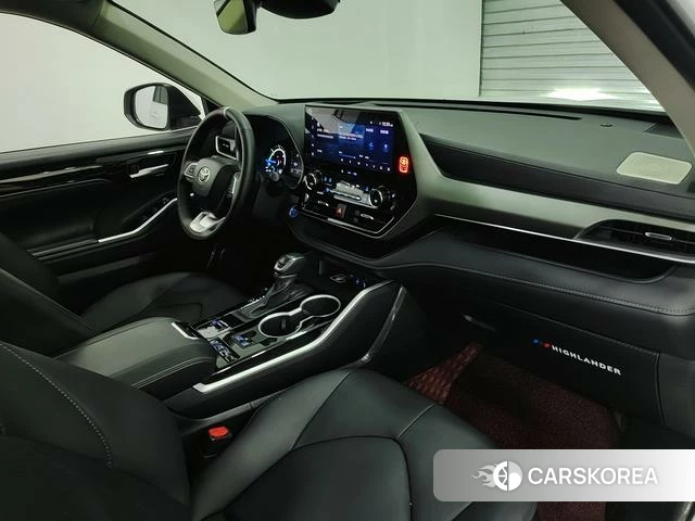 Toyota Highlander 2022 Белый из Китая, фото 3
