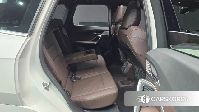 BMW X1 (U11) 2023 Белый из Кореи, фото 3
