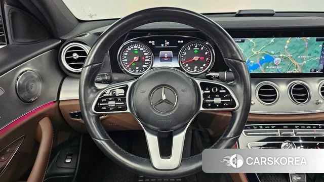 Mercedes-Benz E-Class W213 2019 Черный из Кореи, фото 3