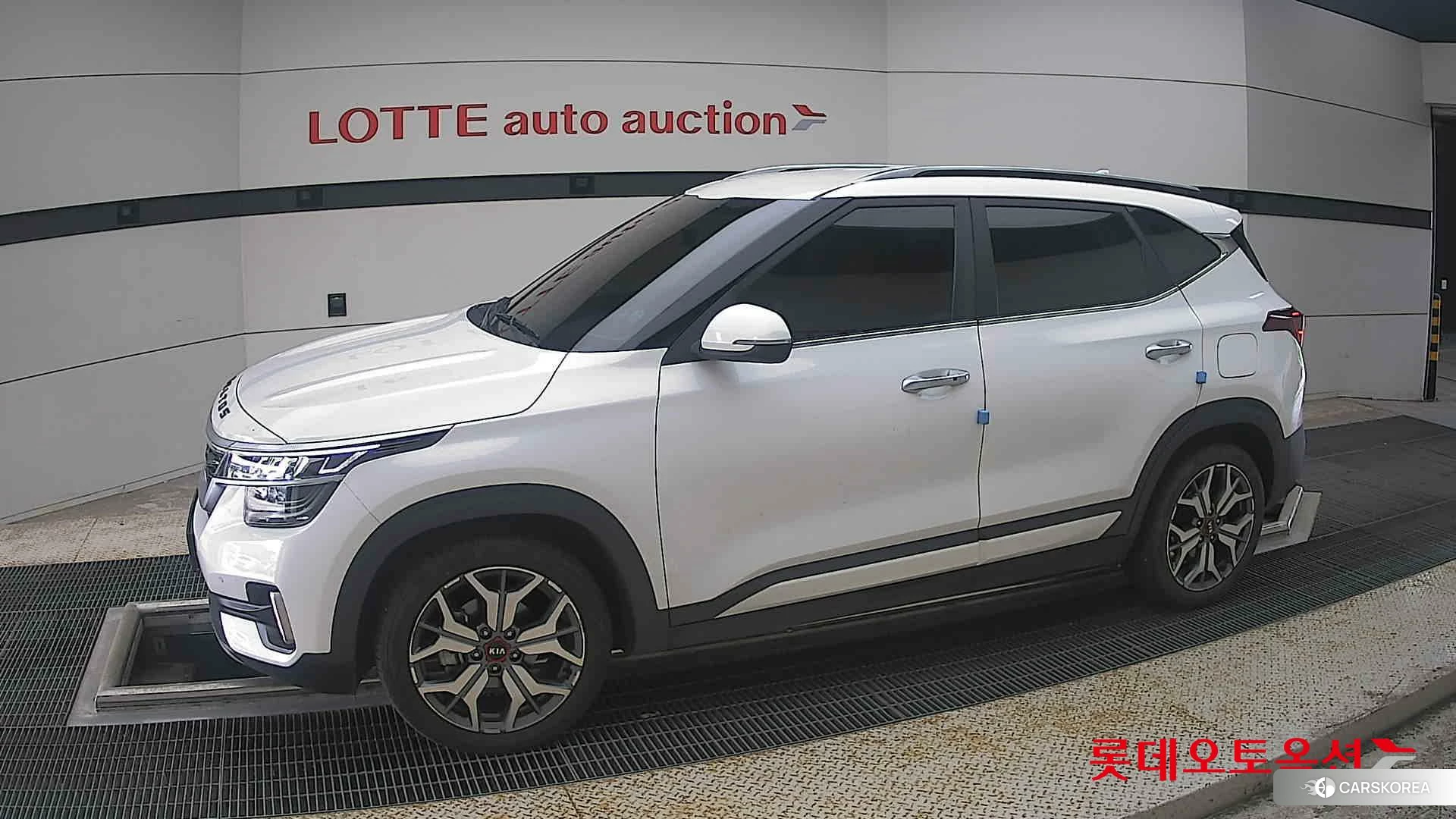 Kia Seltos 2021 Белый из Кореи, фото 3