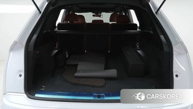 Audi Q7 (4M) 2021 Белый из Кореи, фото 3