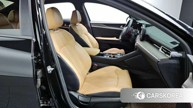 Kia K5 3rd generation 2021 Черный из Кореи, фото 3