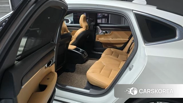 Volvo S90 2023 Белый из Кореи, фото 3