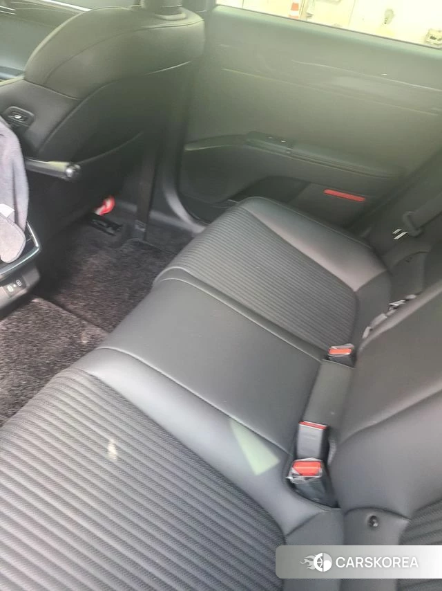 Hyundai Grandeur Hybrid (GN7) 2022 Черный из Кореи, фото 3
