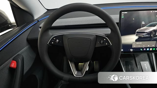Tesla Model Y 2025 Серый из Кореи, фото 3