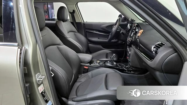 Mini Cooper Clubman 2020 Серебряный из Кореи, фото 3