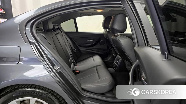 BMW 3 Series (F30) 2018 Серый из Кореи, фото 3