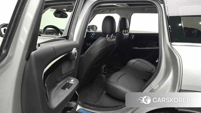 Mini Cooper Countryman 2024 Серебристо-серый из Кореи, фото 3