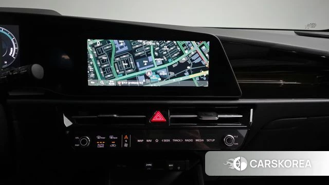 Kia Di Ol Nu Niro 2025 Белый из Кореи, фото 3