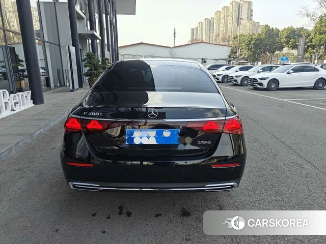 Mercedes-Benz E-class 2025 Черный из Китая, фото 3