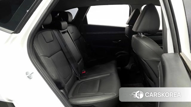 Hyundai Tucson (NX4) 2022 Белый из Кореи, фото 3