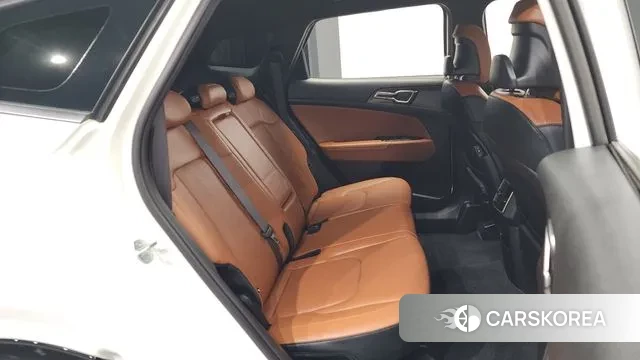 Kia Sportage 5th Generation 2022 Белый из Кореи, фото 3