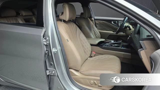 Kia K8 2023 Серебряный из Кореи, фото 3
