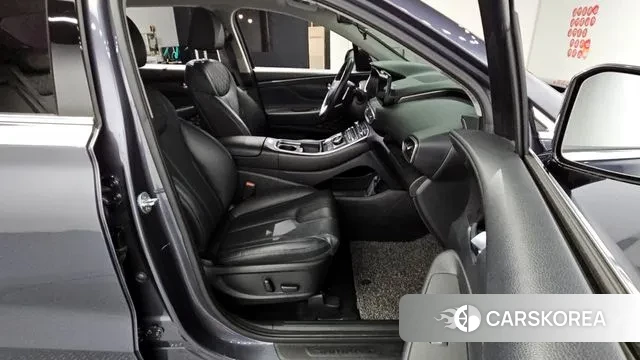 Hyundai The New Santa Fe 2021 Серый из Кореи, фото 3