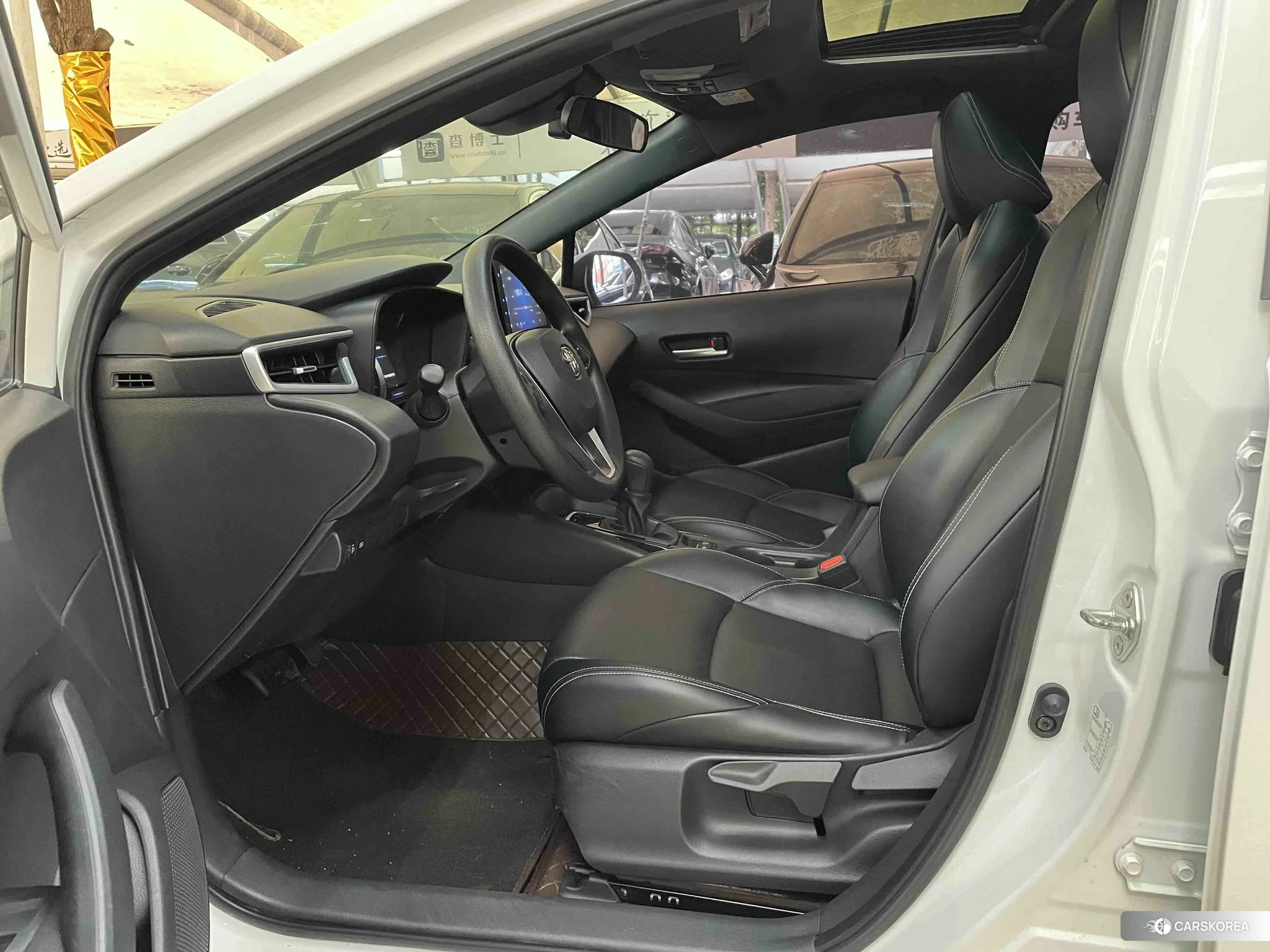 Toyota Lei Ling 2021 Белый из Китая, фото 3