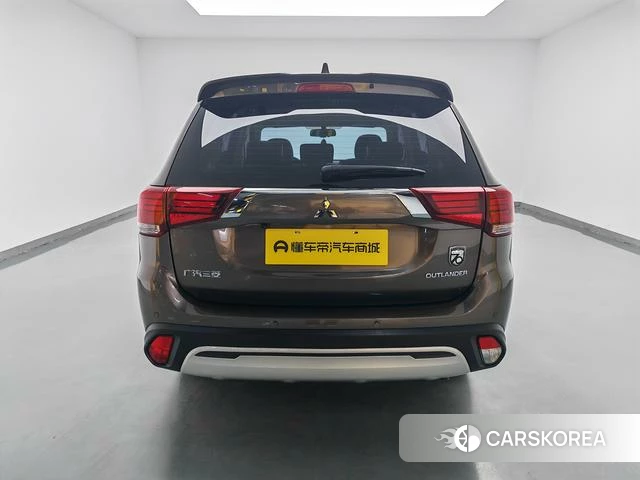 Mitsubishi  Outlander 2020 Другой из Китая, фото 3
