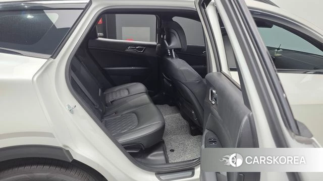 Kia The New Sportage 5th Generation 2025 Белый из Кореи, фото 3