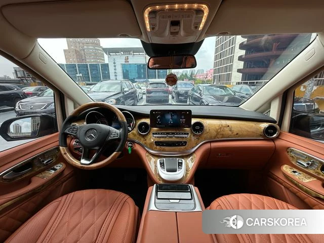 Mercedes-Benz V-class 2023 Черный из Китая, фото 3