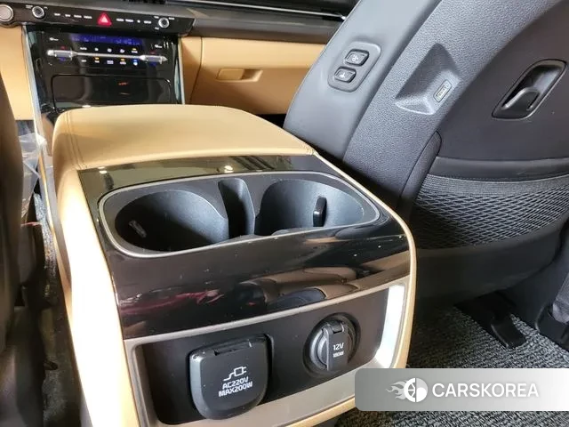 Kia Carnival 4th generation 2023 Белый из Кореи, фото 3