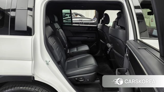 Hyundai Santa Fe (MX5) 2024 Белый из Кореи, фото 3