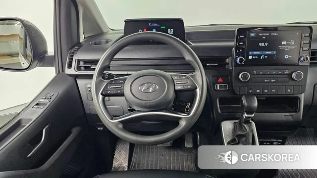 Hyundai Staria 2022 Белый из Кореи, фото 3