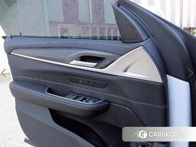 BMW 6 Series GT (G32) 2023 Белый из Кореи, фото 3