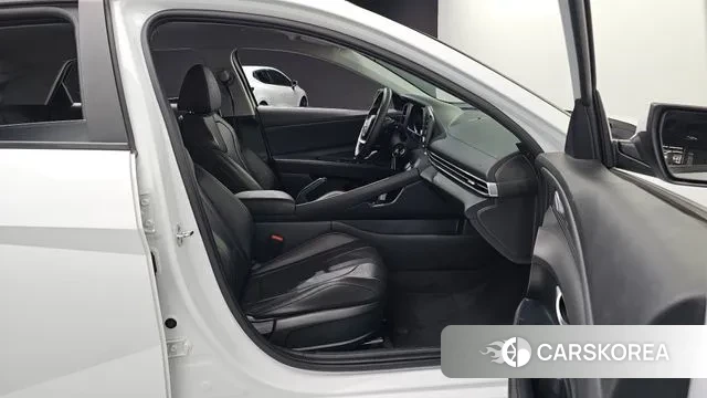 Hyundai Avante (CN7) 2022 Белый из Кореи, фото 3