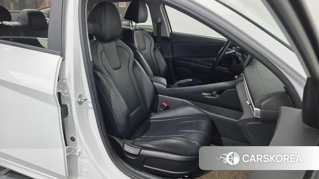 Hyundai Avante (CN7) 2021 Белый из Кореи, фото 3