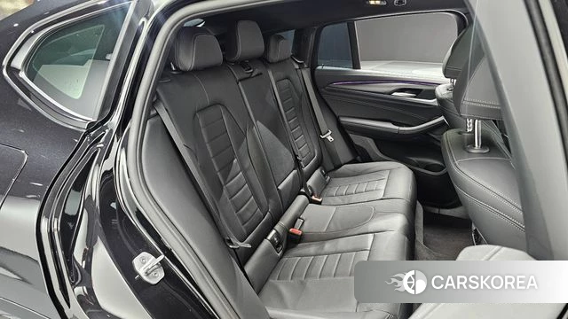 BMW X4 (G02) 2025 Черный из Кореи, фото 3