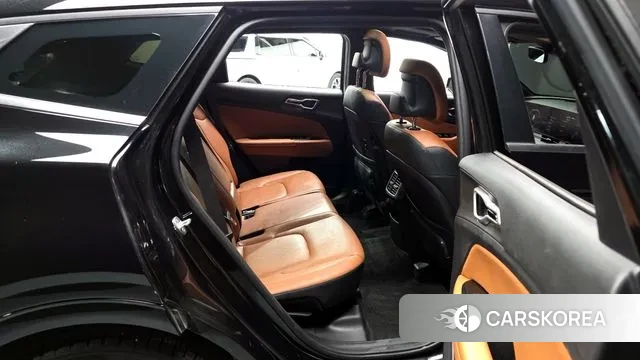 Kia Sportage 5th Generation 2021 Черный из Кореи, фото 3