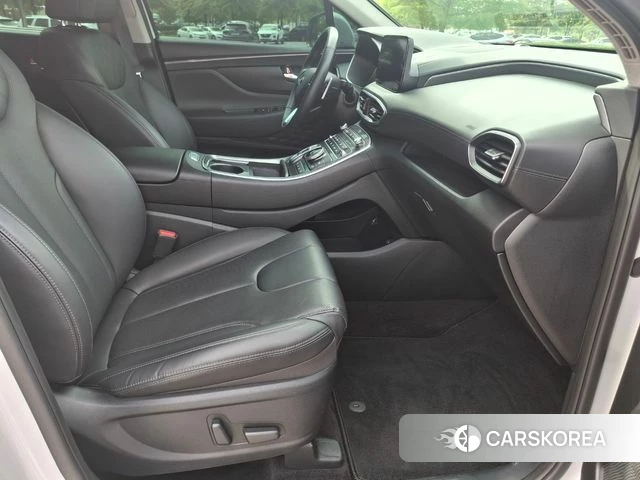 Hyundai The New Santa Fe 2022 Белый из Кореи, фото 3
