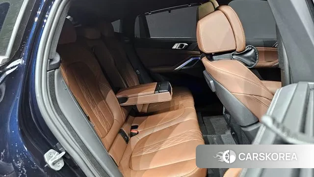 BMW X6 (G06) 2023 Черный из Кореи, фото 3